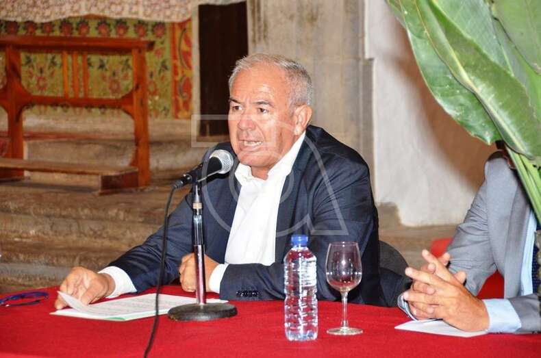 Antonio Vega, esta noche durante el pregón de las fiestas (Foto Francisco Javier Santana)